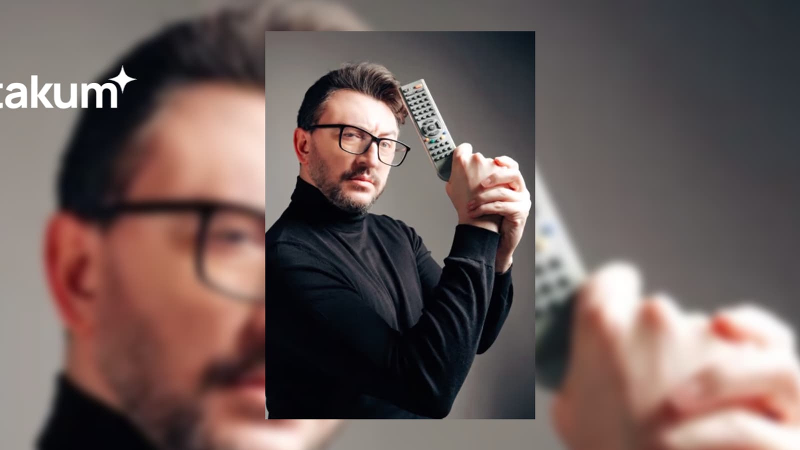 Murat Soner “Dizimde Oynar mısın?” – Absürt Sahne Deneyimi