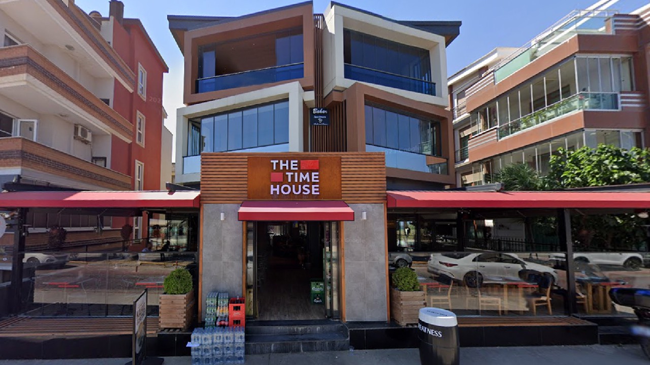 The Time House | Pub Restourant