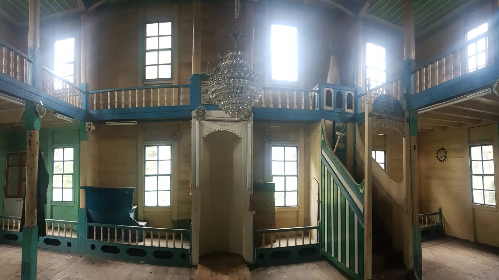Alan Ahşap Cami