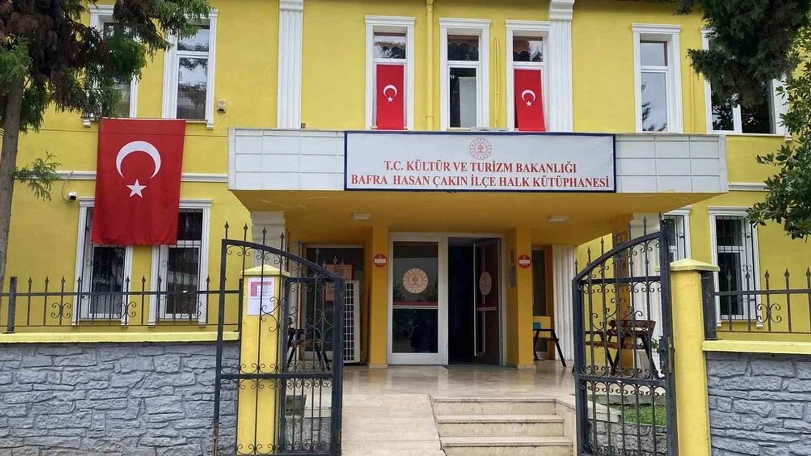 Bafra Hasan Çakın İlçe Halk Kütüphanesi