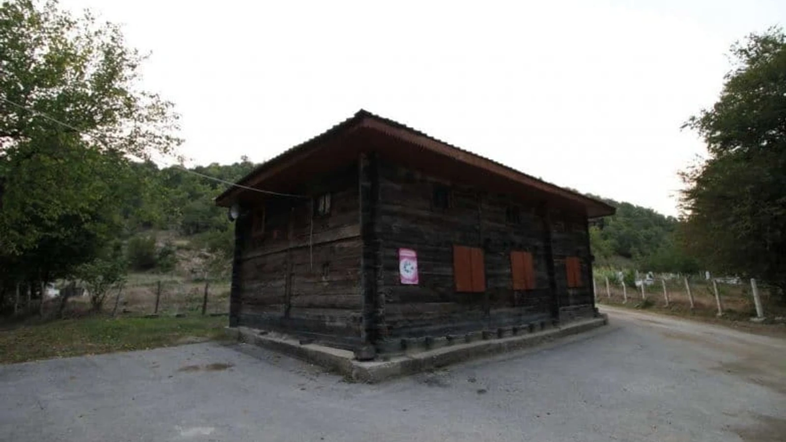 Aşağıkoçlu Mahallesi Cami