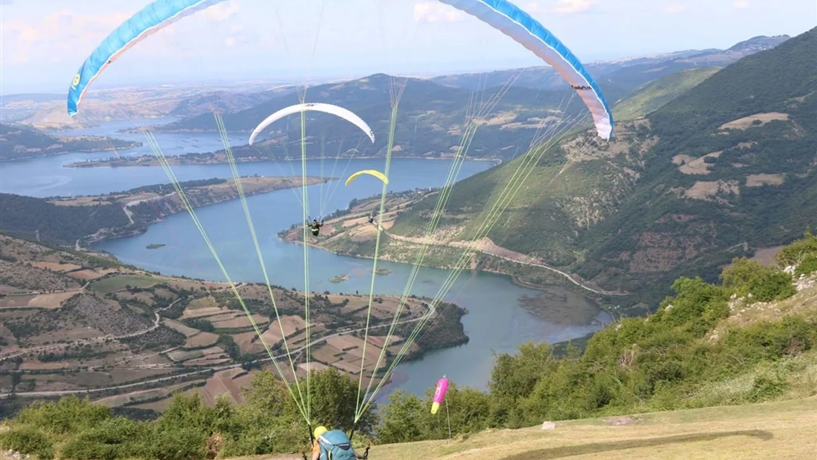Kapıkaya Paraşüt Tepesi