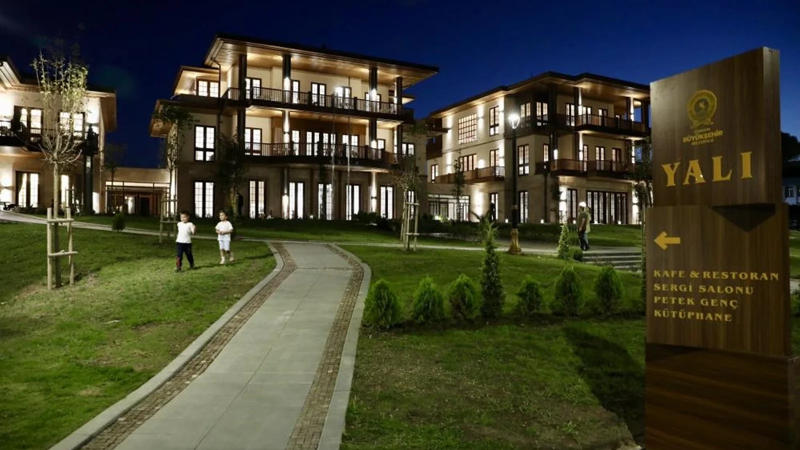 Yalı Sergi Salonu