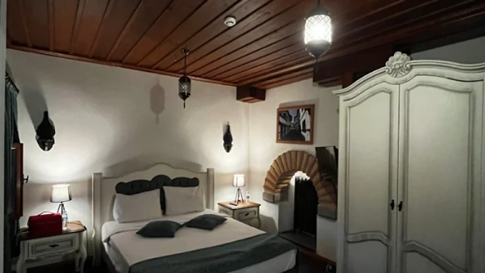 Tarihi Taşhan Otel & Restoran