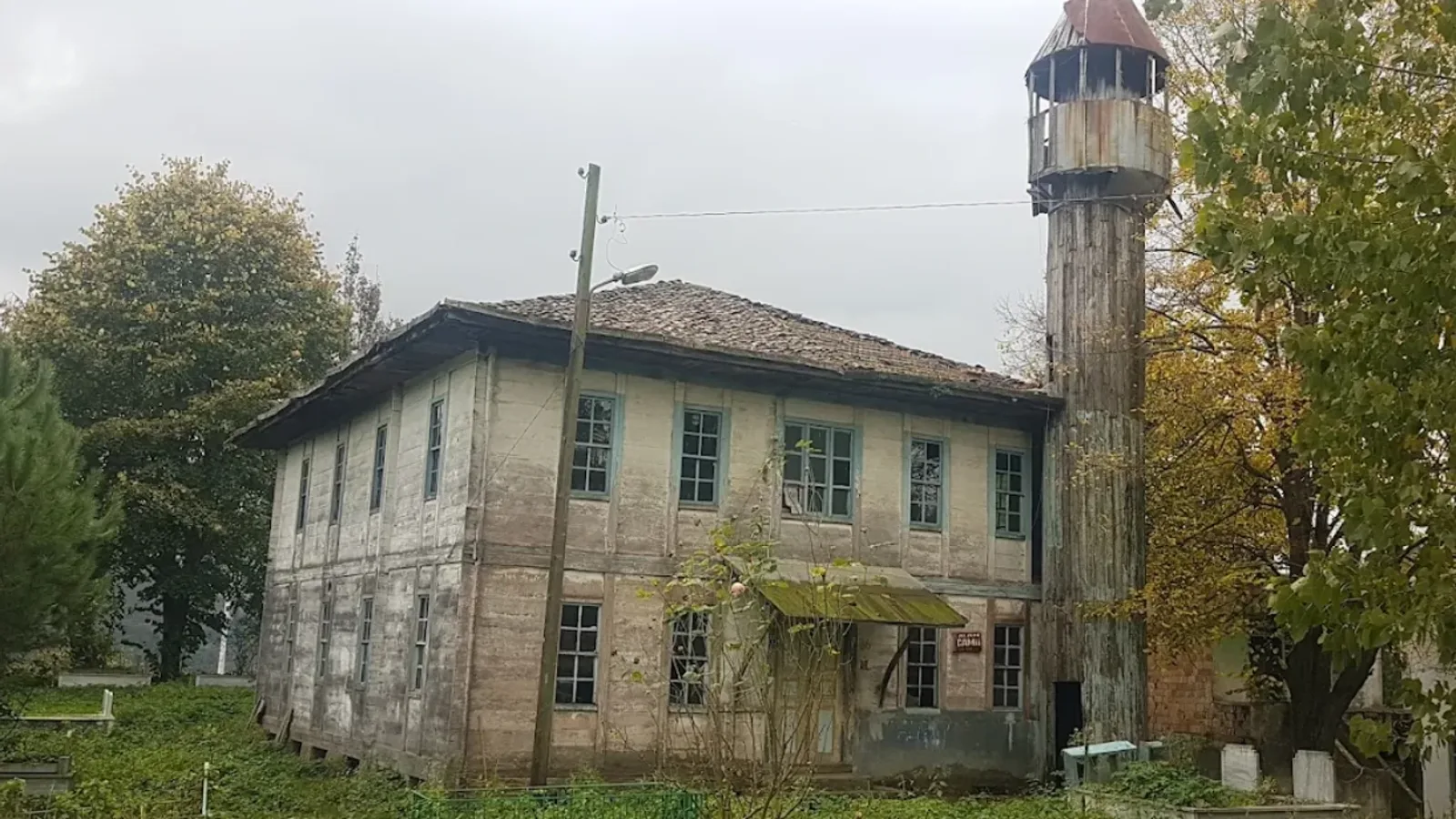 Alan Tahta Cami