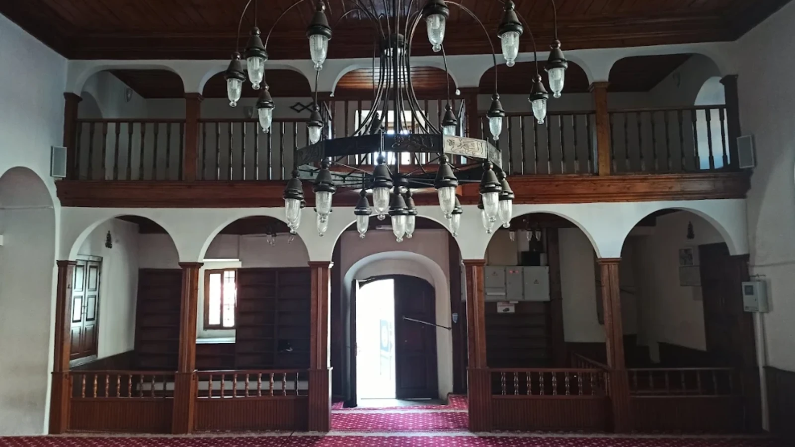 Pazar Camii