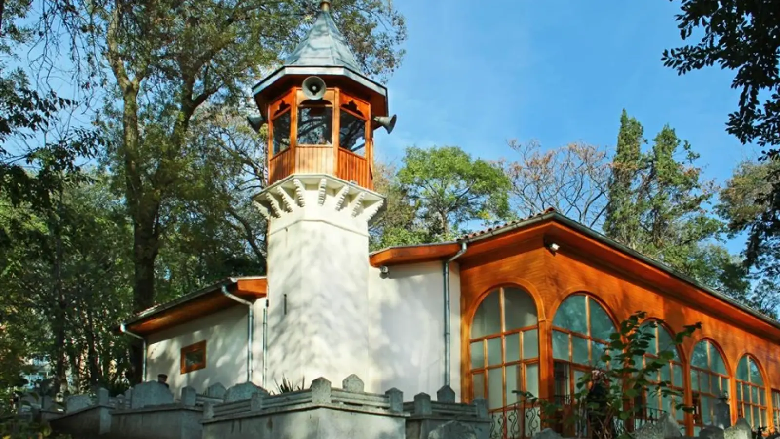 Unkapanı Mezarlığı ve Seyyid Kutbiddin Hz Türbesi