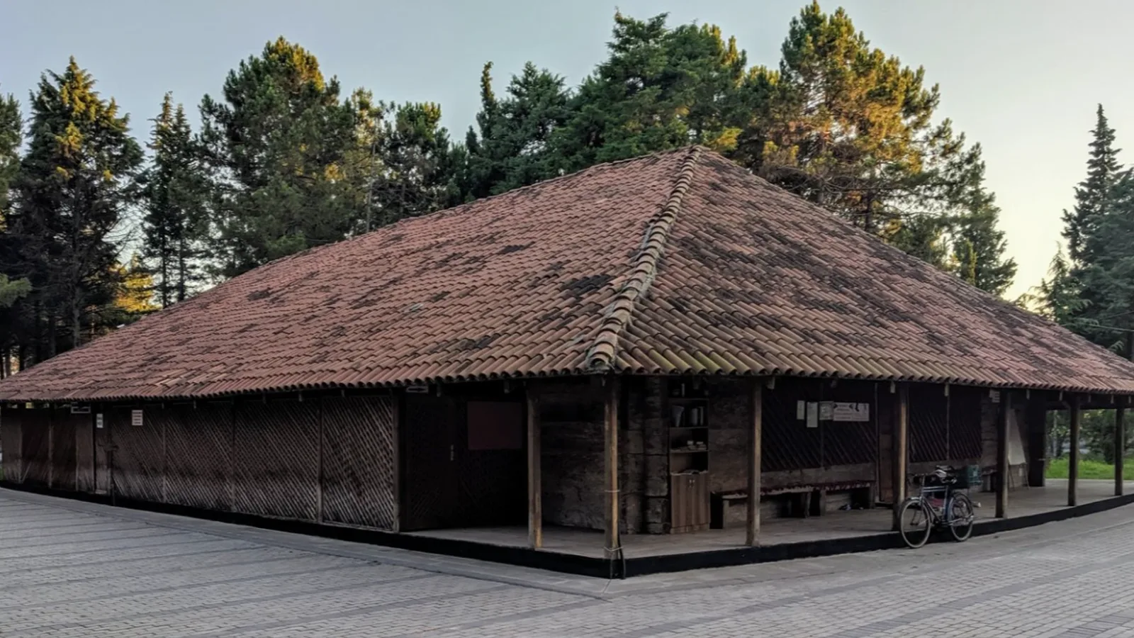 Göğceli Camii - Tarihi Ahşap Çivisiz Cami