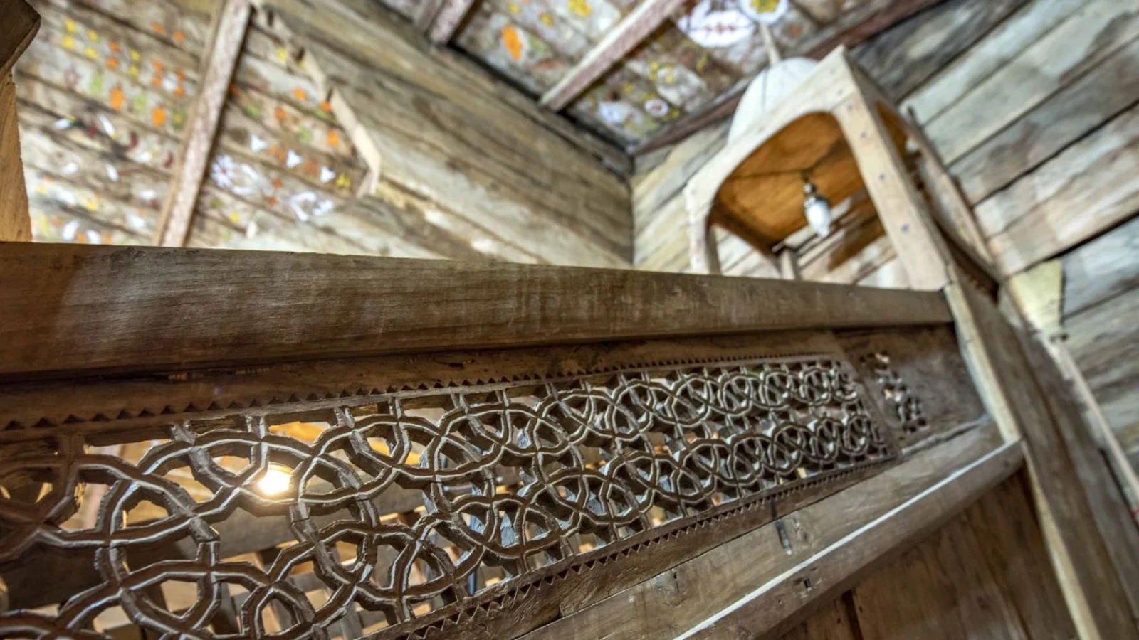 Göğceli Camii - Tarihi Ahşap Çivisiz Cami