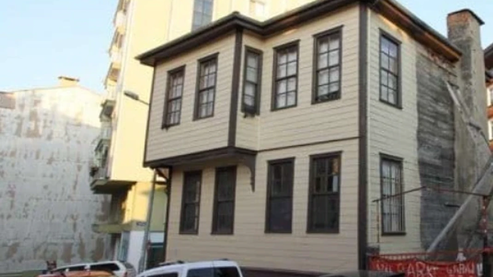 Konakfilm (Konut 12, Ulugazi)