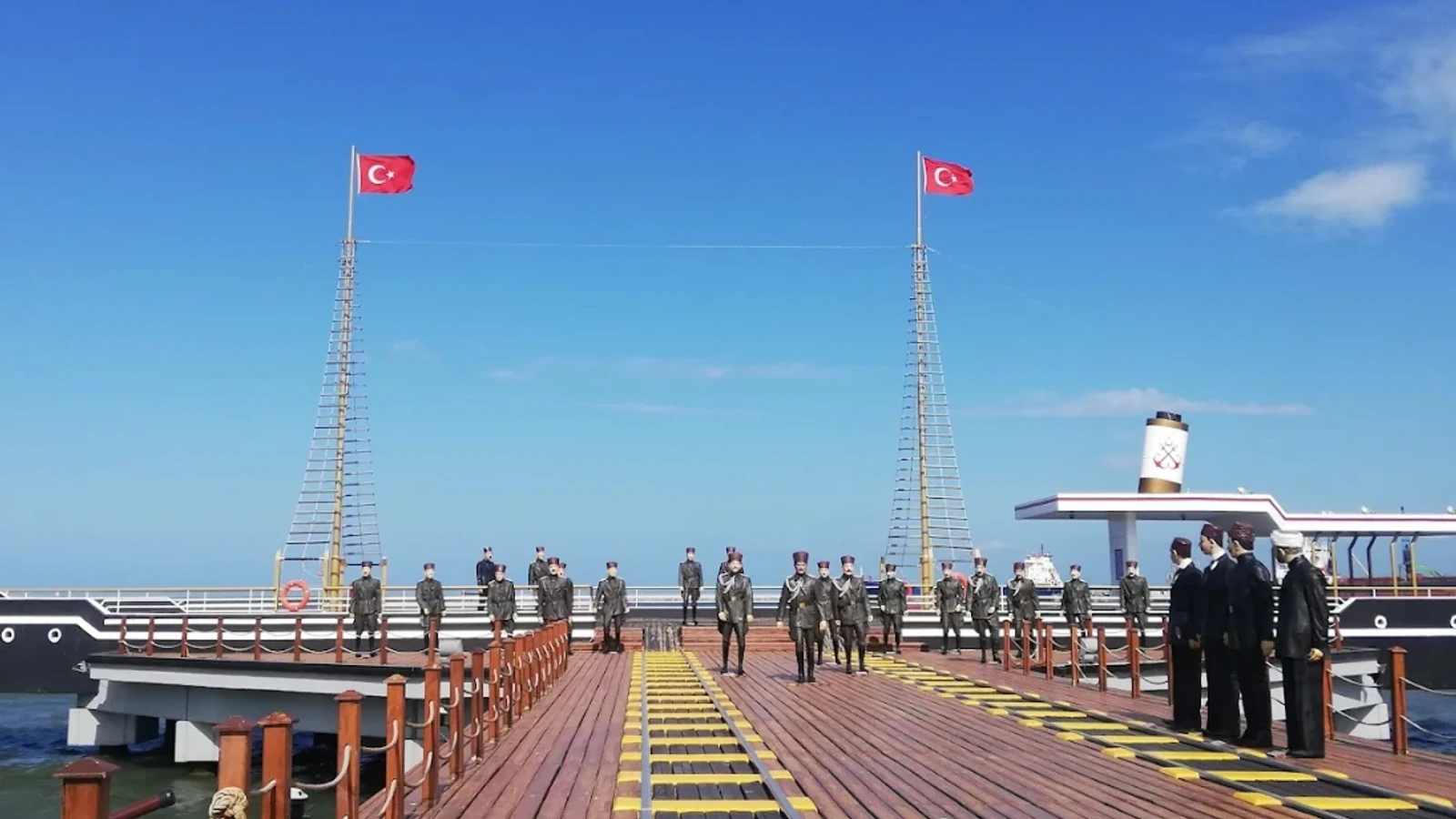 Kurtuluş Yolu (Tütün İskelesi)