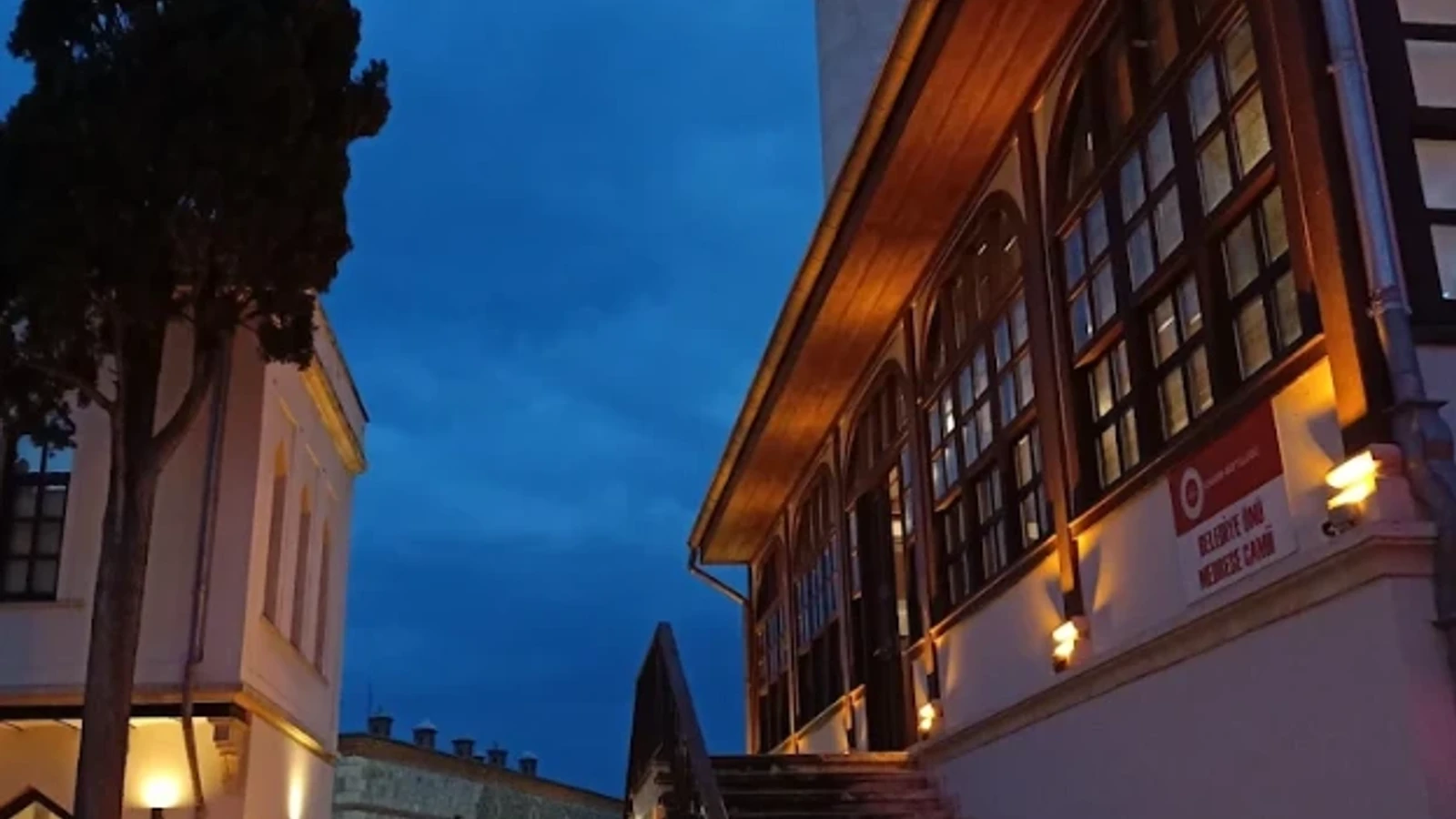 Medrese Cami